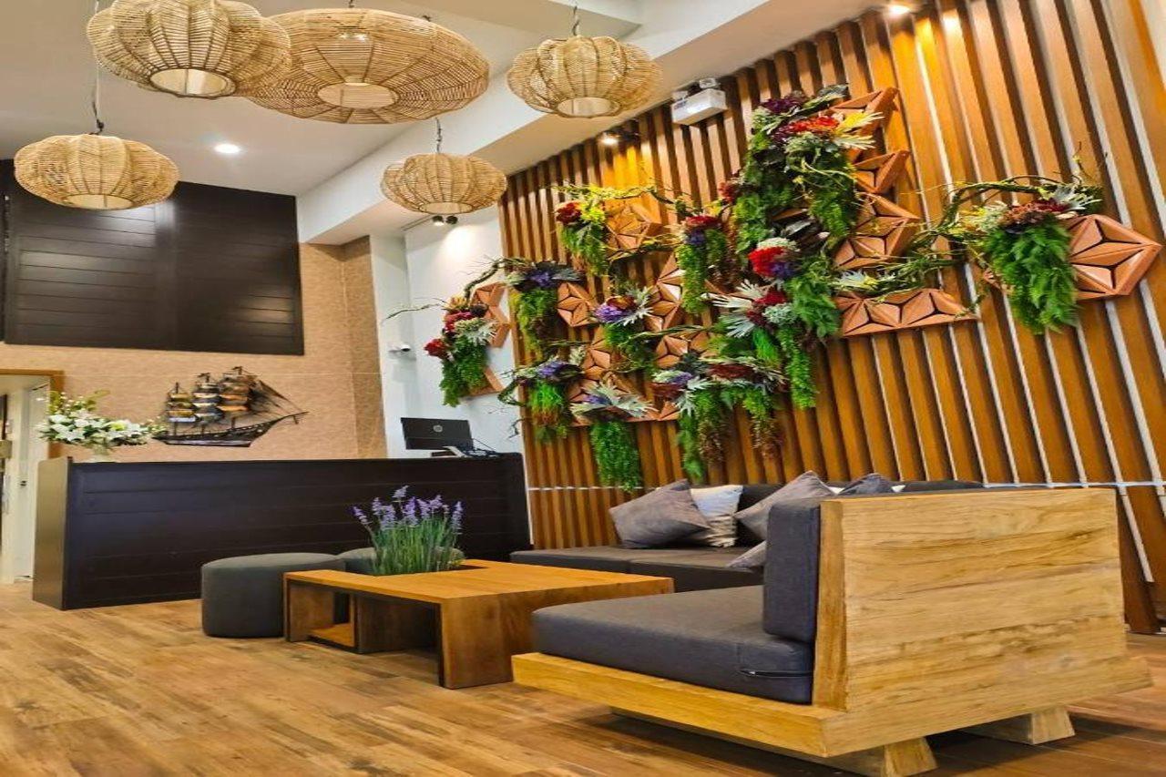 Bedever Boutique Bangkok Hotel - Bts Phra Khanong Dış mekan fotoğraf