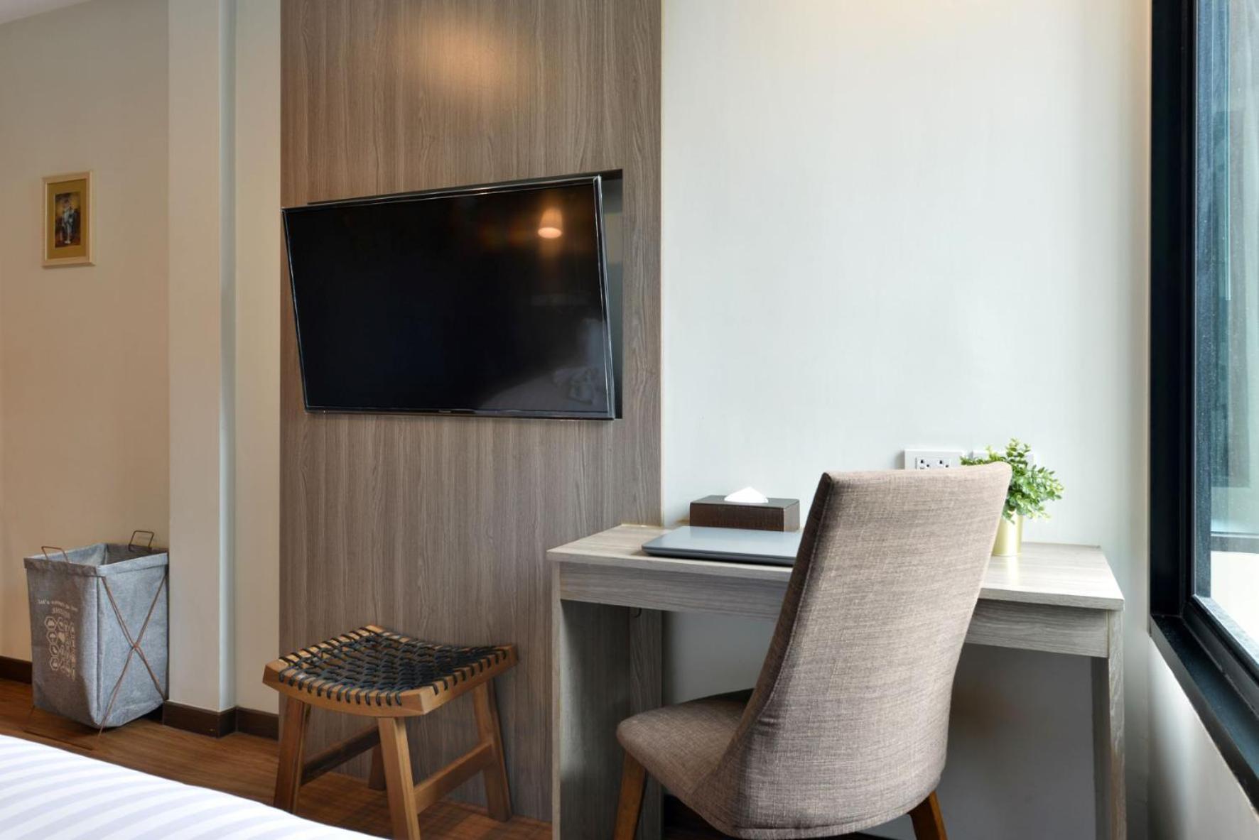 Bedever Boutique Bangkok Hotel - Bts Phra Khanong Dış mekan fotoğraf