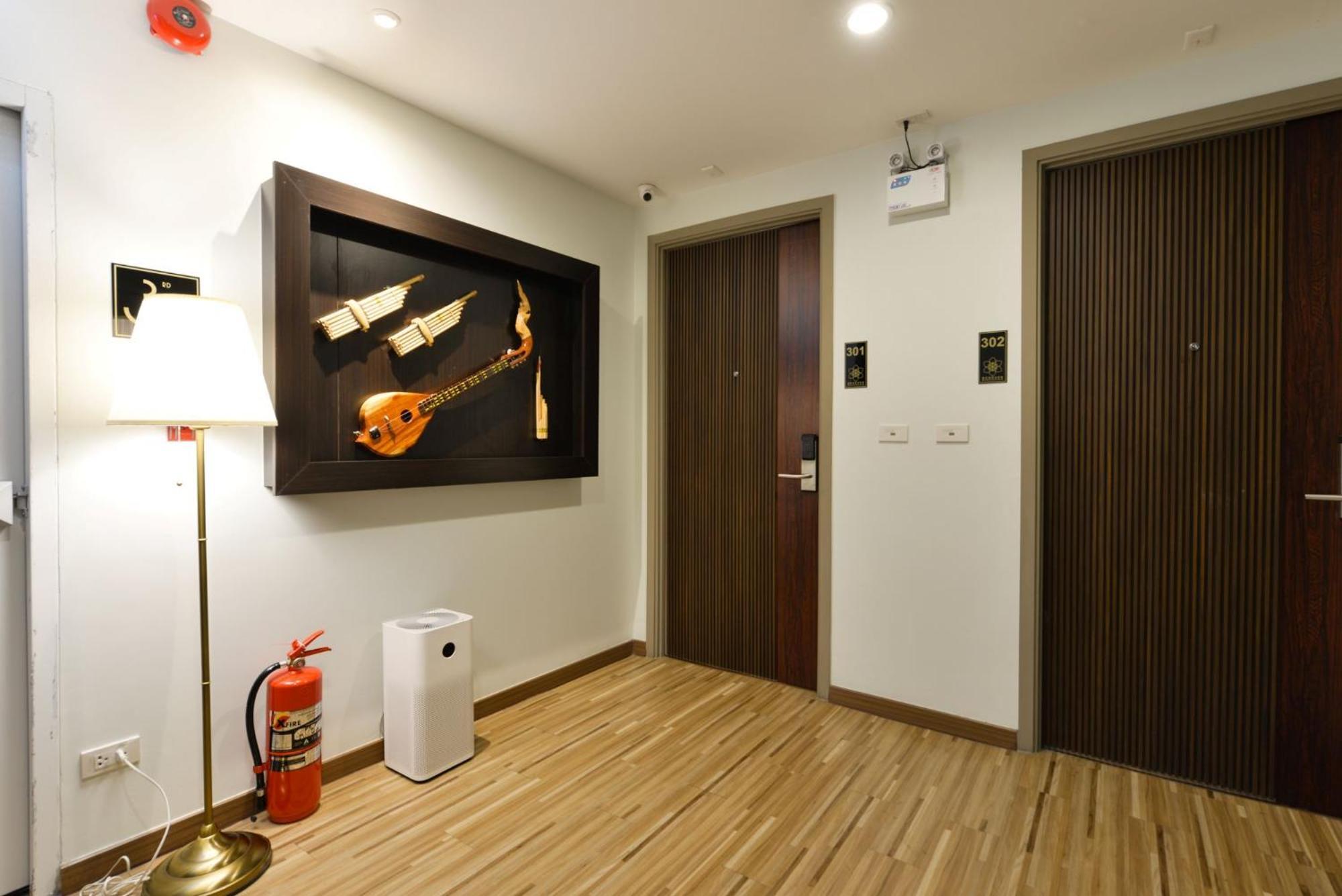 Bedever Boutique Bangkok Hotel - Bts Phra Khanong Dış mekan fotoğraf